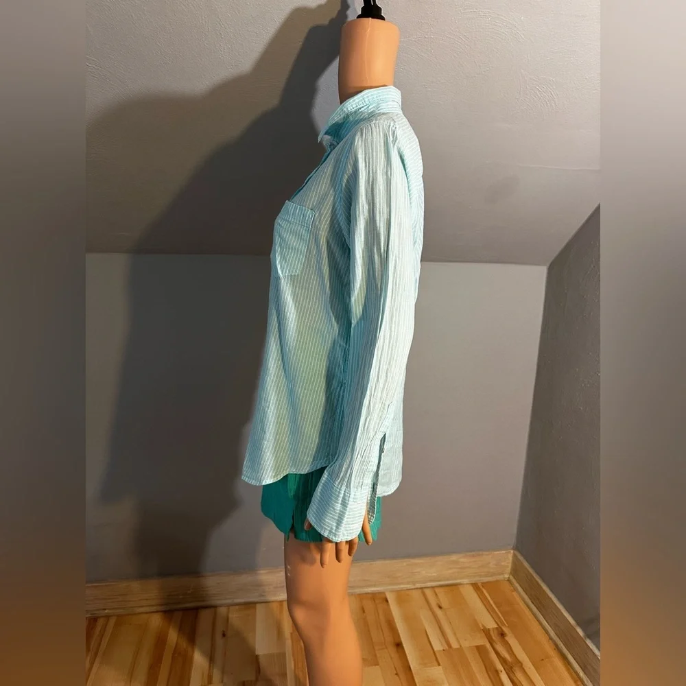J. Crew Aqua Blue Striped Button Down Shirt Long Sleeve Size 8 EUC